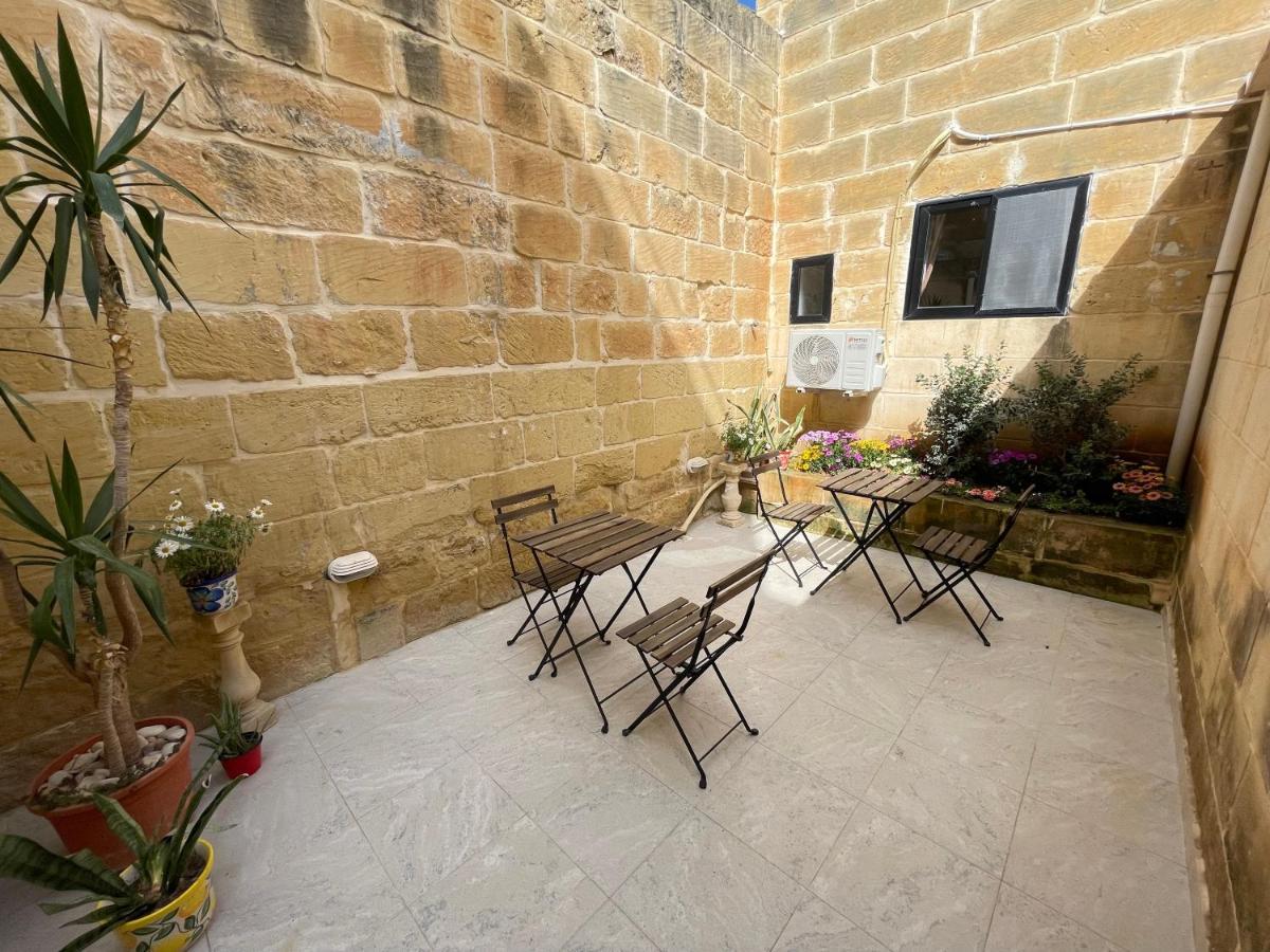 Penelope Townhouse Hotel Ghajn il-Kbira  Exterior foto