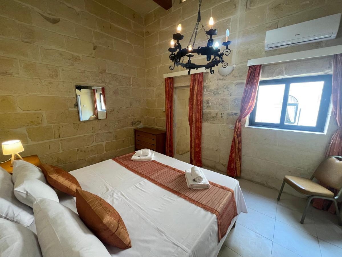 Penelope Townhouse Hotel Ghajn il-Kbira  Exterior foto
